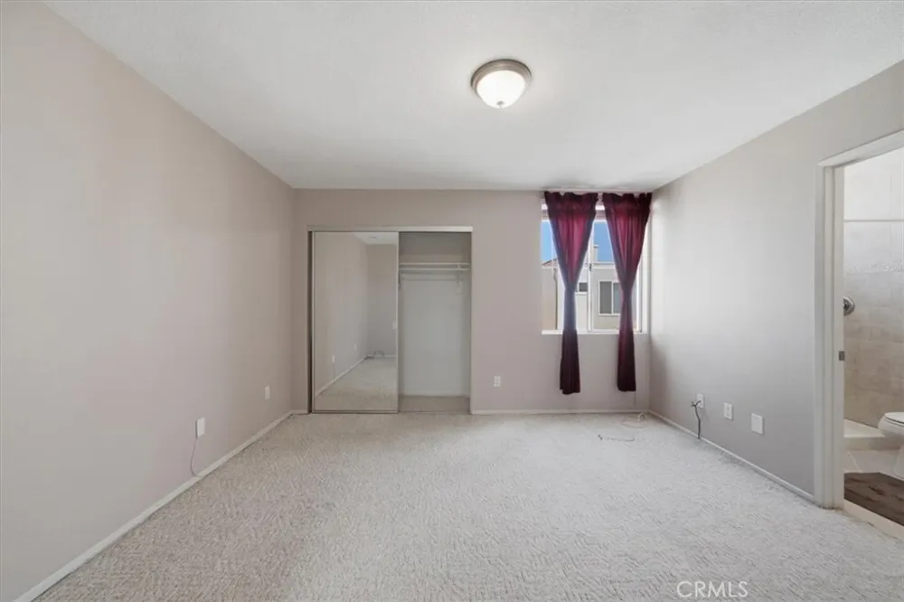 5455 Sylmar #1402 Sherman Oaks, CA 91401