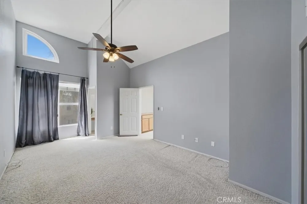5455 Sylmar #1402 Sherman Oaks, CA 91401