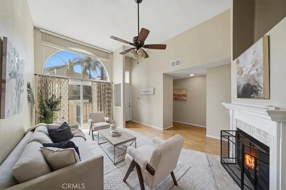 5455 Sylmar #1402 Sherman Oaks, CA 91401