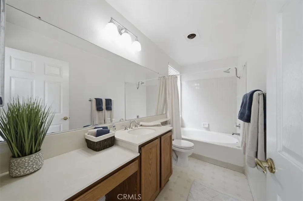 5455 Sylmar #1402 Sherman Oaks, CA 91401