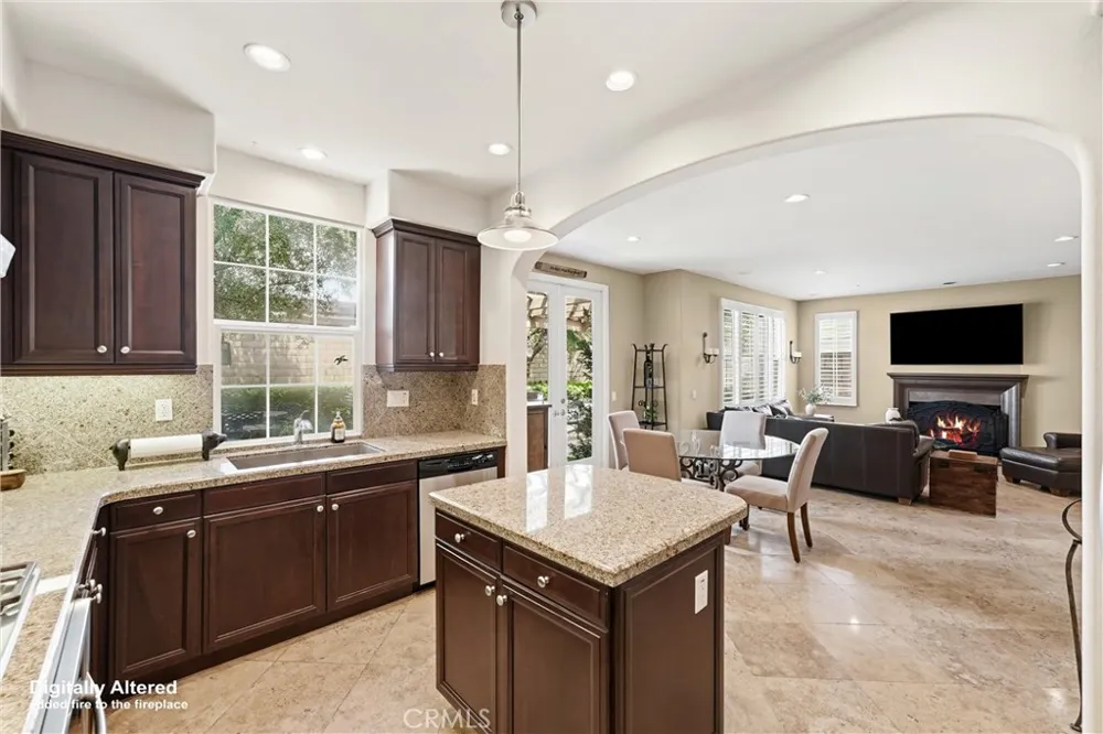 21 Waterspout Irvine, CA 92620
