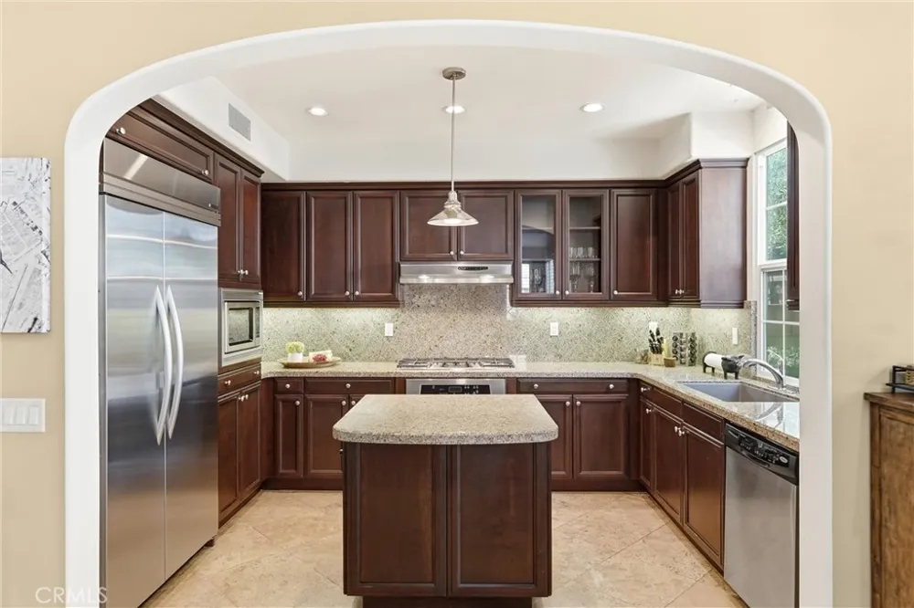 21 Waterspout Irvine, CA 92620