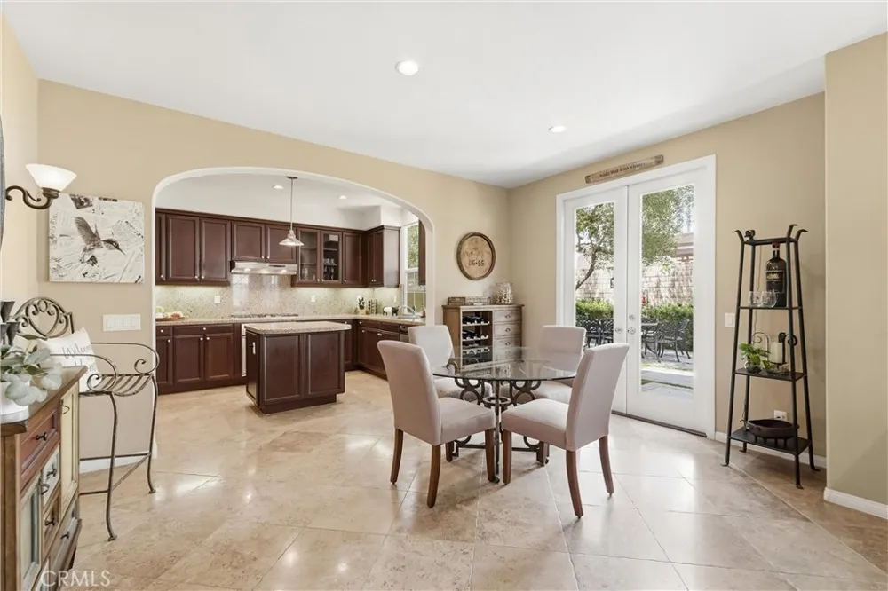 21 Waterspout Irvine, CA 92620