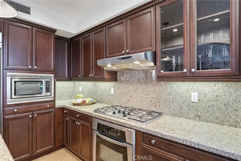 21 Waterspout Irvine, CA 92620