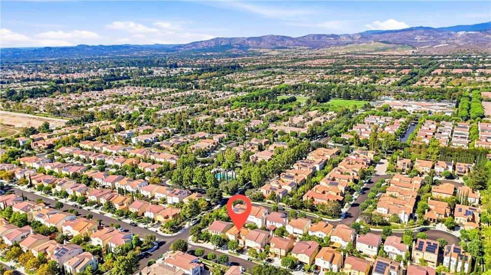 21 Waterspout Irvine, CA 92620