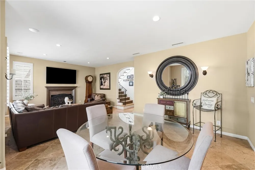 21 Waterspout Irvine, CA 92620