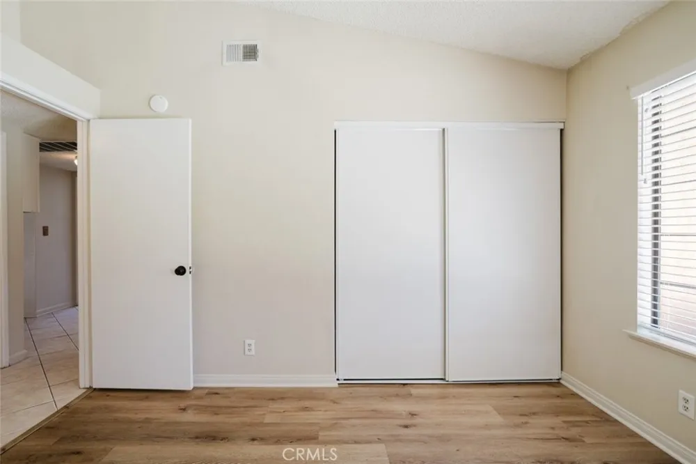 11743 Canoga Avenue Chatsworth, CA 91311