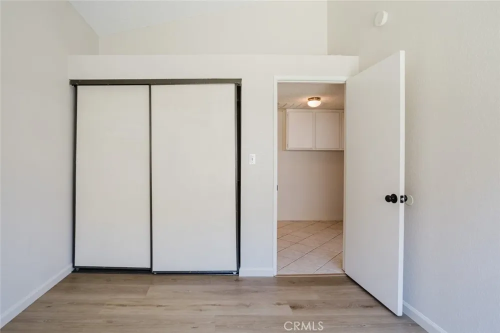 11743 Canoga Avenue Chatsworth, CA 91311