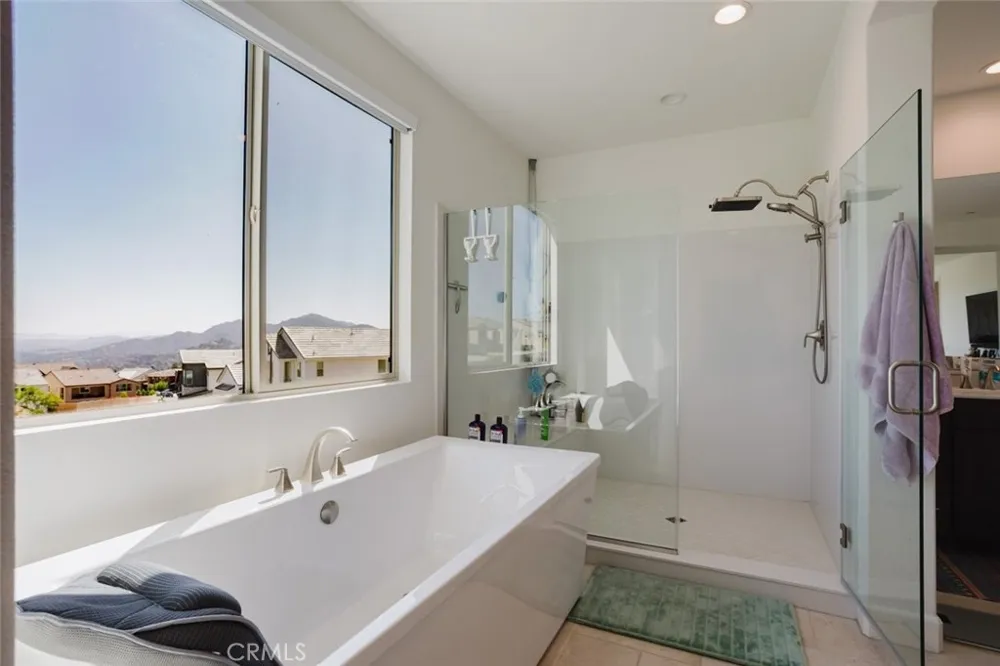11743 Canoga Avenue Chatsworth, CA 91311