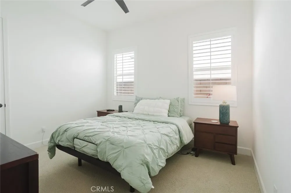 11743 Canoga Avenue Chatsworth, CA 91311