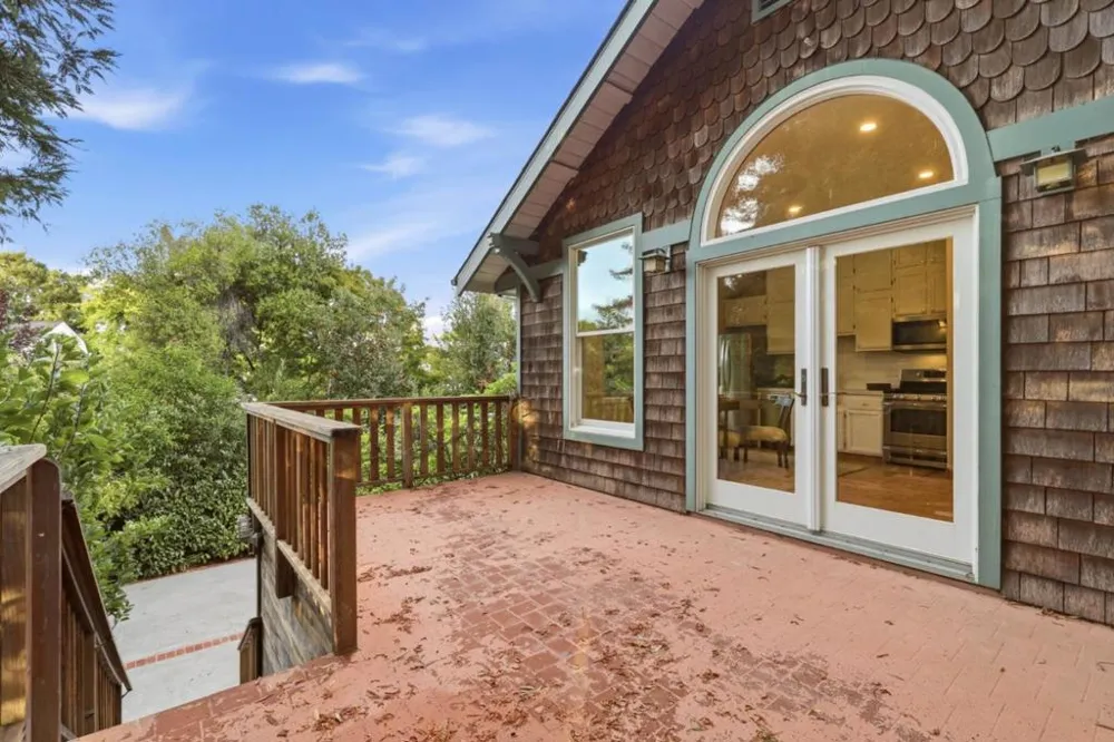 408 Warren Road San Mateo, CA 94402