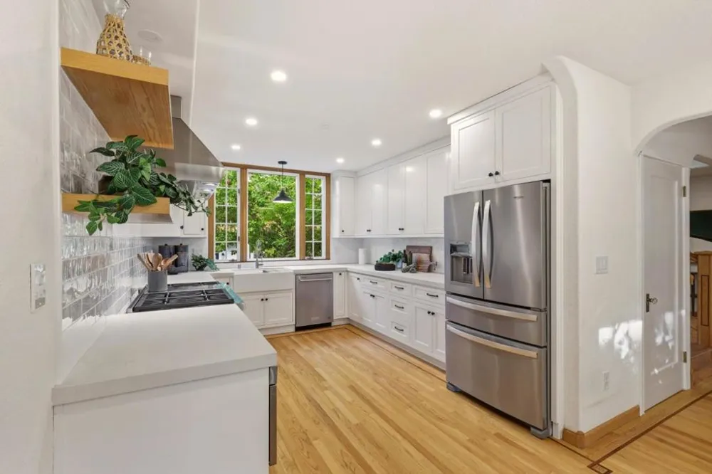 408 Warren Road San Mateo, CA 94402