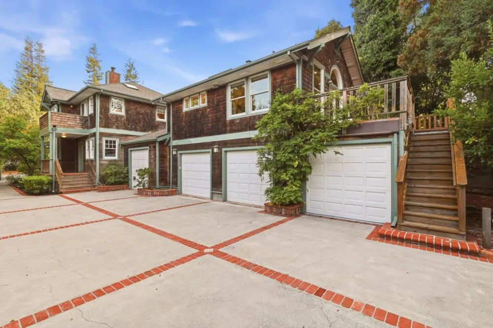 408 Warren Road San Mateo, CA 94402