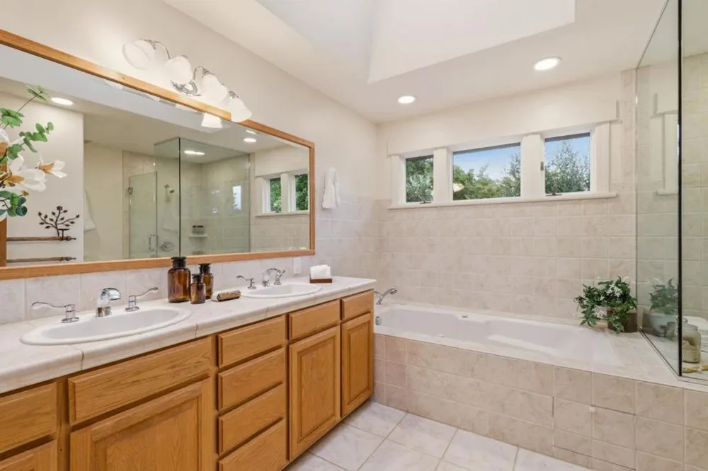 408 Warren Road San Mateo, CA 94402