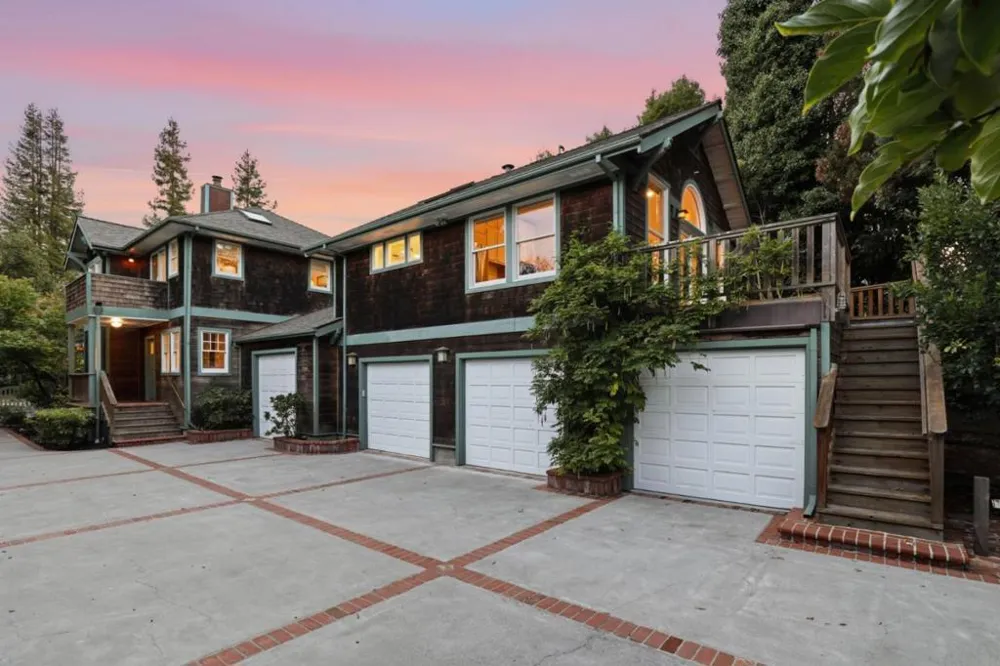 408 Warren Road San Mateo, CA 94402