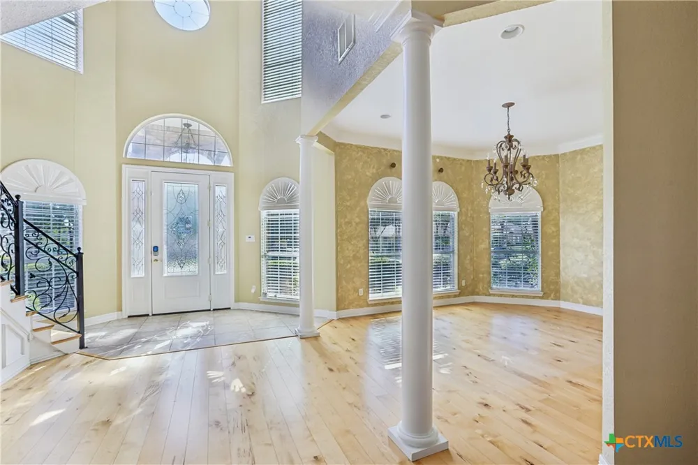 2513 Hester Way Salado, TX 76571