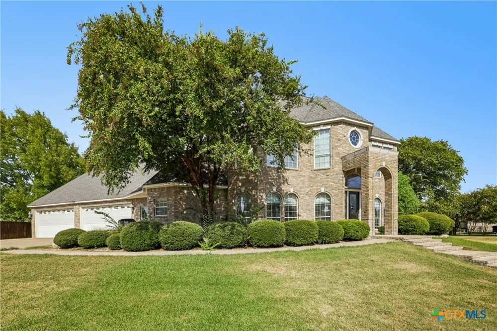2513 Hester Way Salado, TX 76571