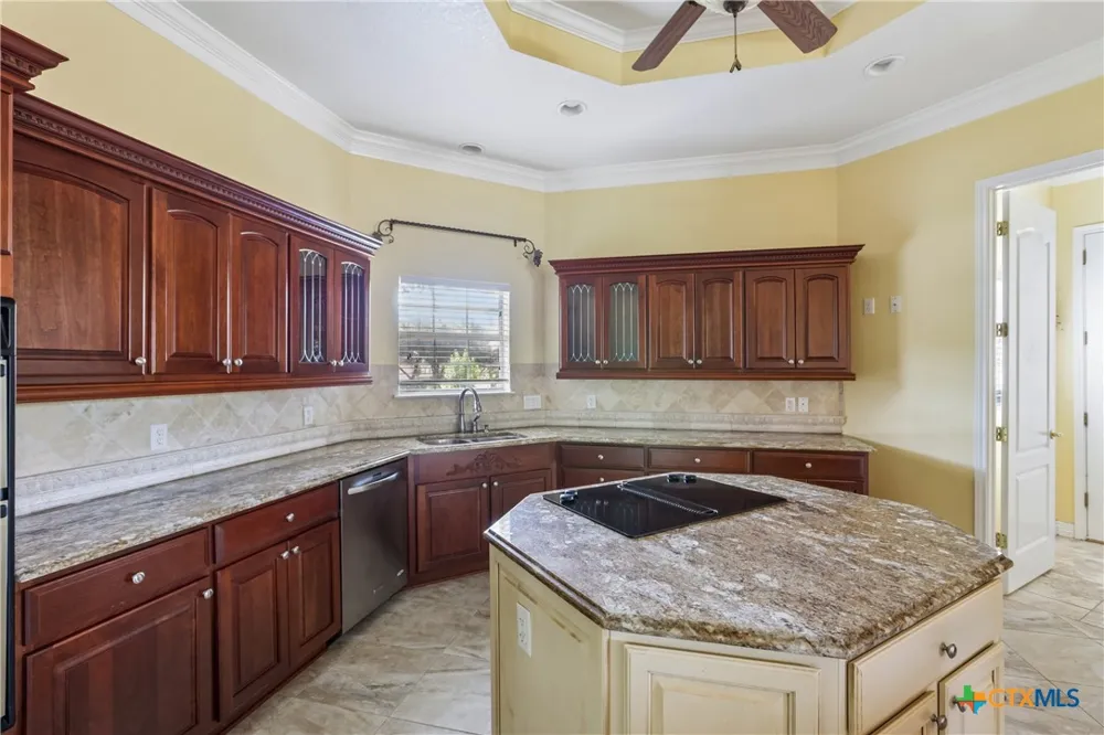 2513 Hester Way Salado, TX 76571