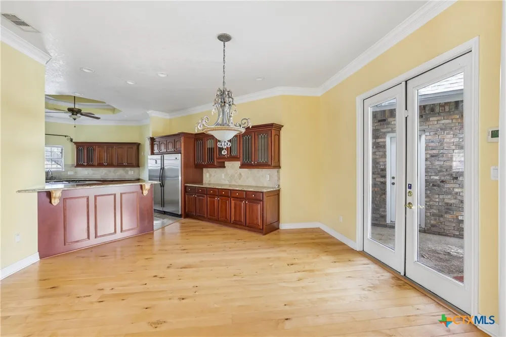 2513 Hester Way Salado, TX 76571