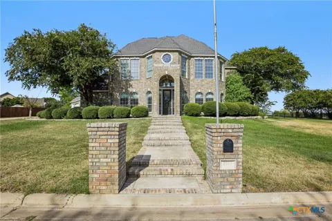 2513 Hester Way