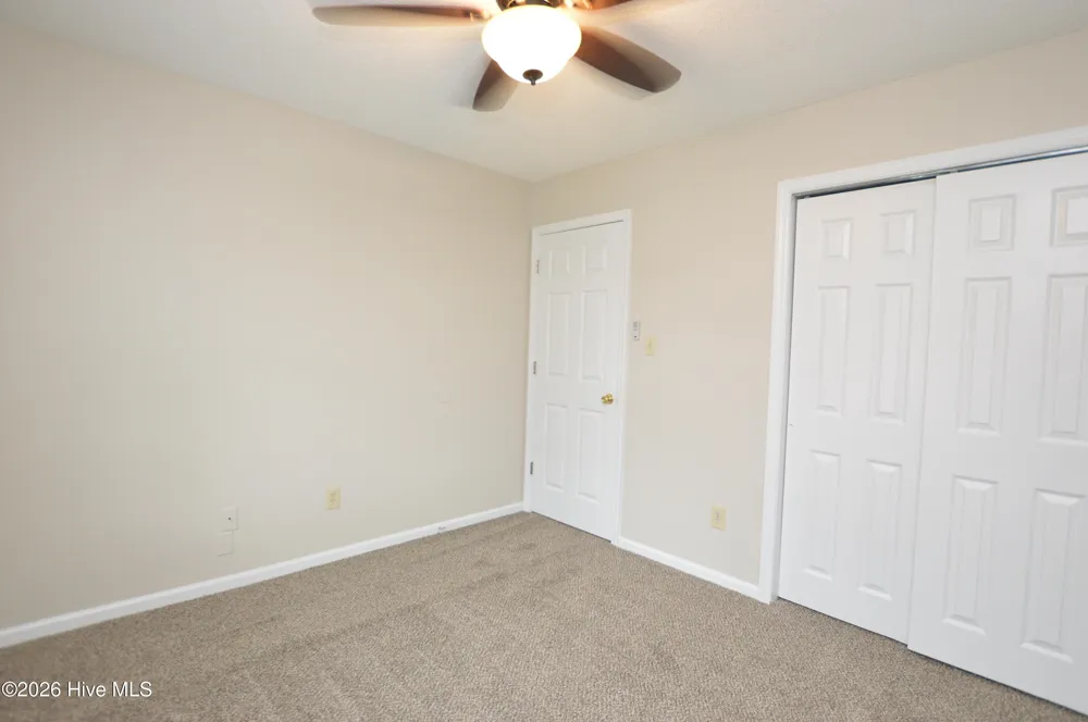 105 Creekview Drive Jacksonville, NC 28540