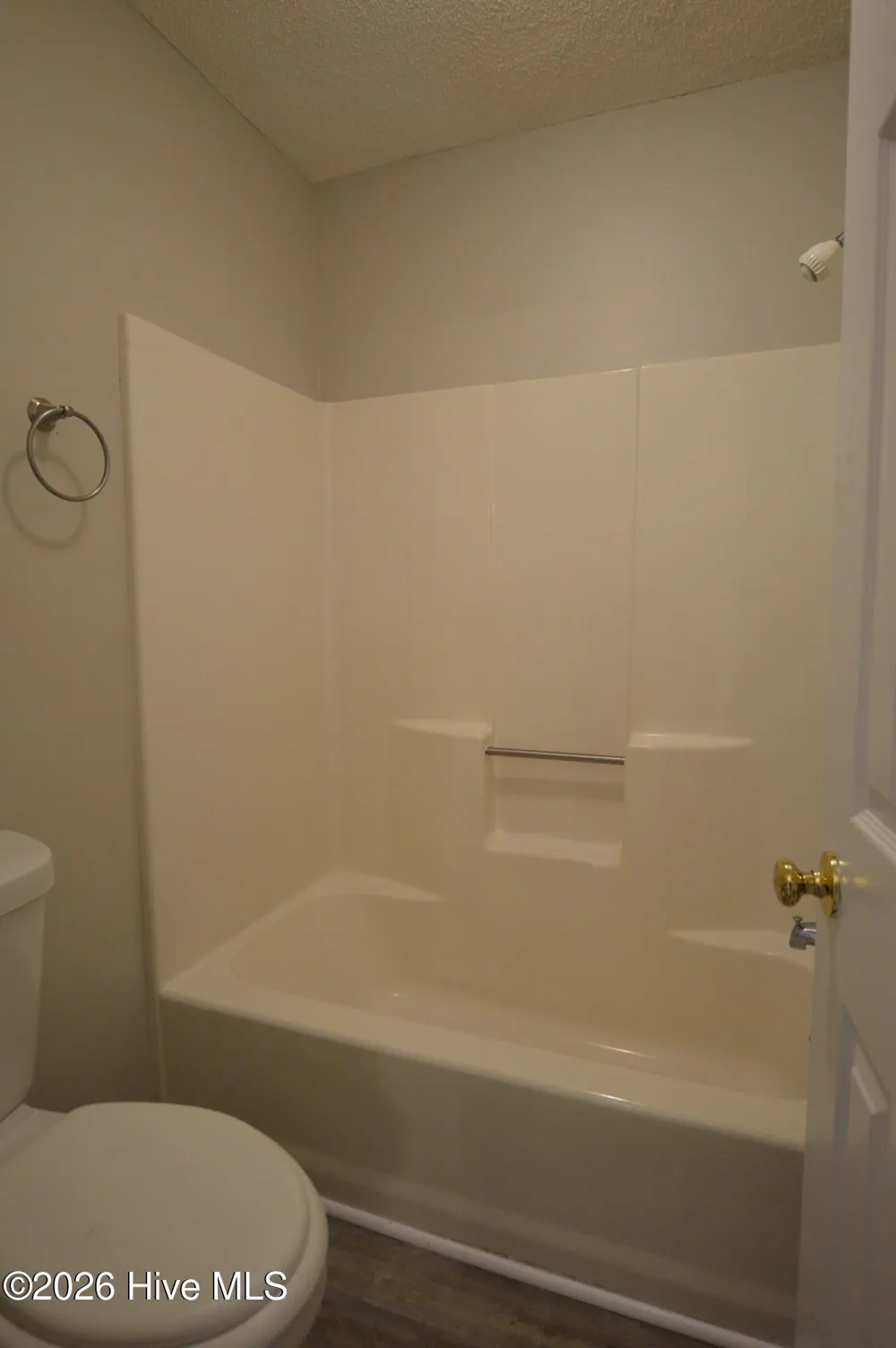 105 Creekview Drive Jacksonville, NC 28540