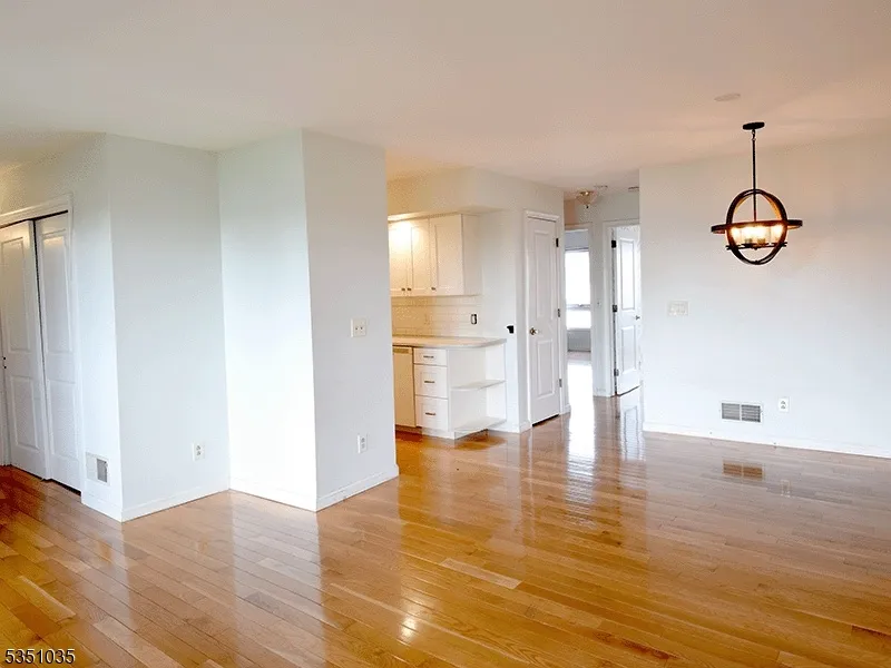 204 Passaic Ave #2 Unit 2 Belleville, NJ 07109