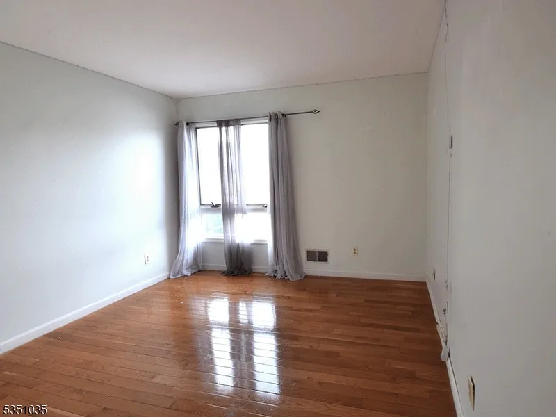 204 Passaic Ave #2 Unit 2 Belleville, NJ 07109