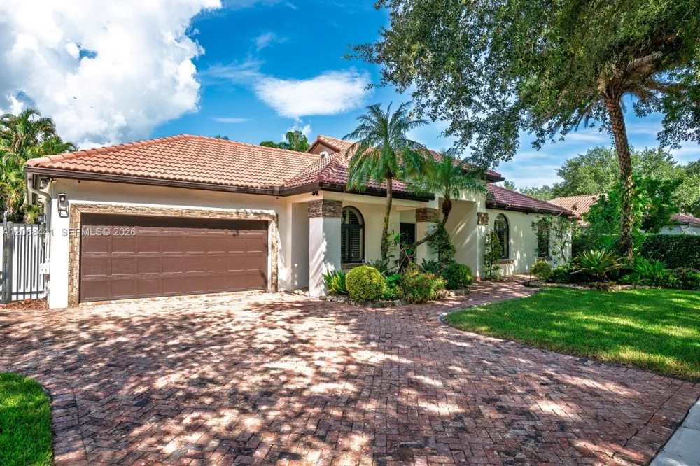 15600 NW 82nd Ct Miami Lakes, FL 33016