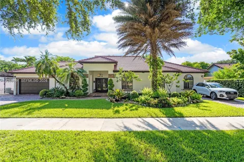 15600 NW 82nd Ct