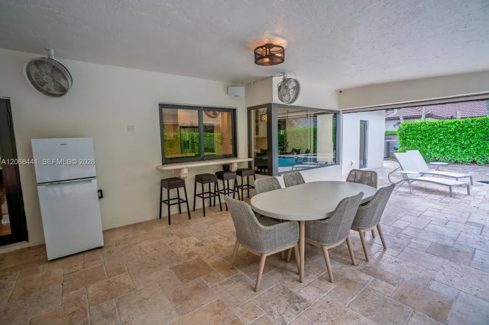 15600 NW 82nd Ct Miami Lakes, FL 33016
