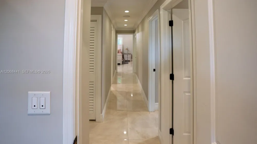15600 NW 82nd Ct Miami Lakes, FL 33016