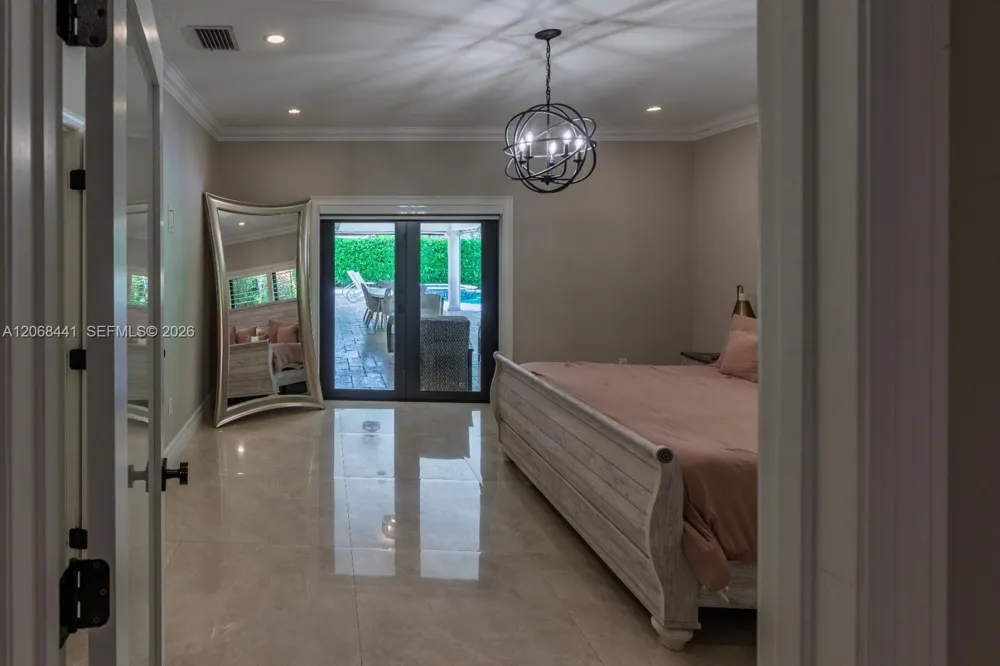 15600 NW 82nd Ct Miami Lakes, FL 33016