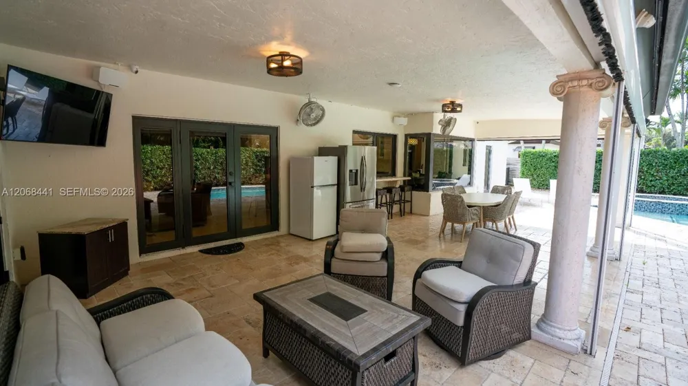 15600 NW 82nd Ct Miami Lakes, FL 33016