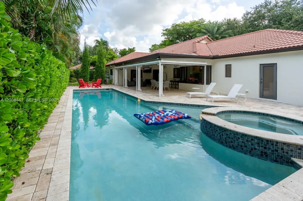 15600 NW 82nd Ct Miami Lakes, FL 33016