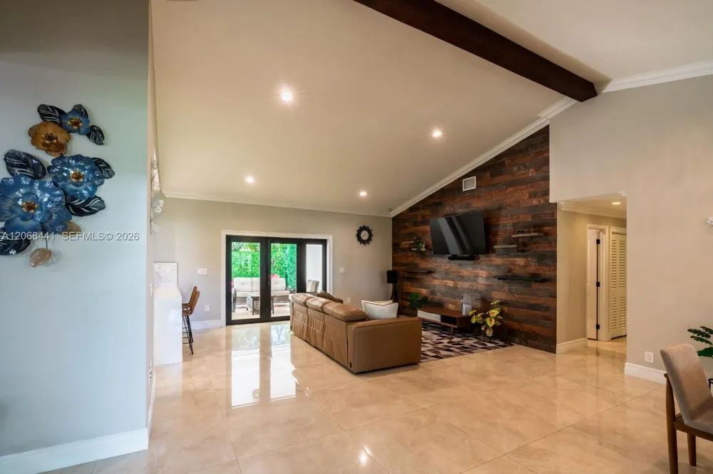 15600 NW 82nd Ct Miami Lakes, FL 33016