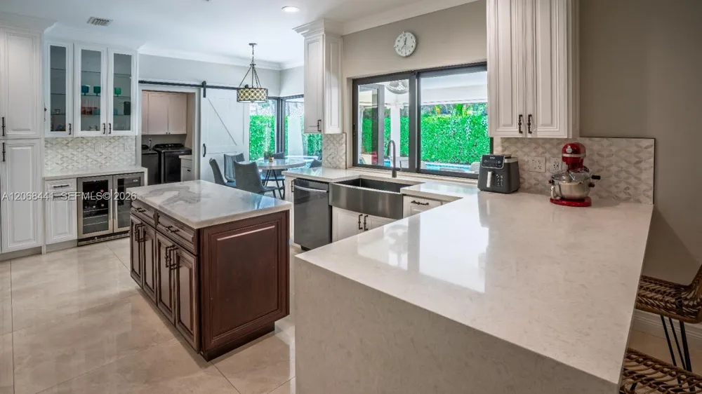 15600 NW 82nd Ct Miami Lakes, FL 33016