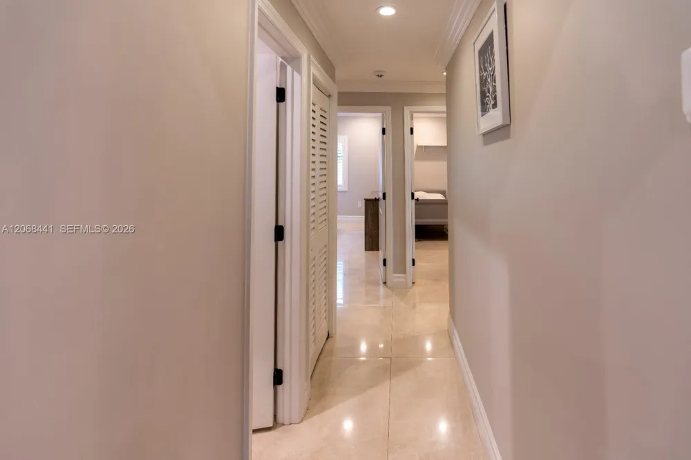 15600 NW 82nd Ct Miami Lakes, FL 33016