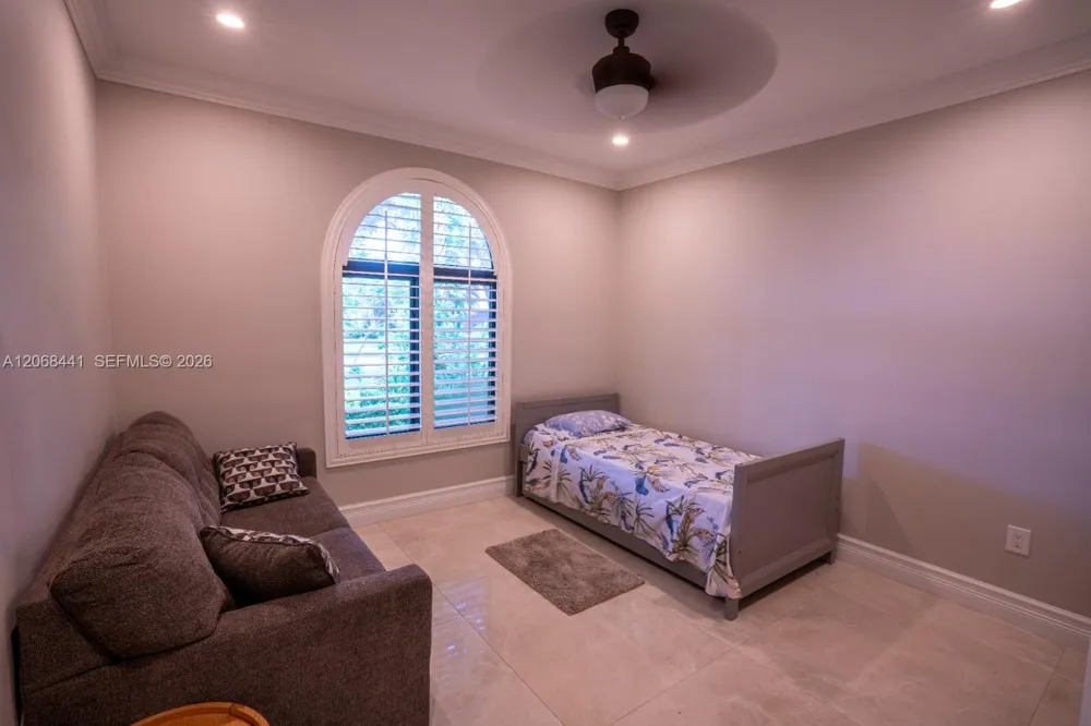 15600 NW 82nd Ct Miami Lakes, FL 33016