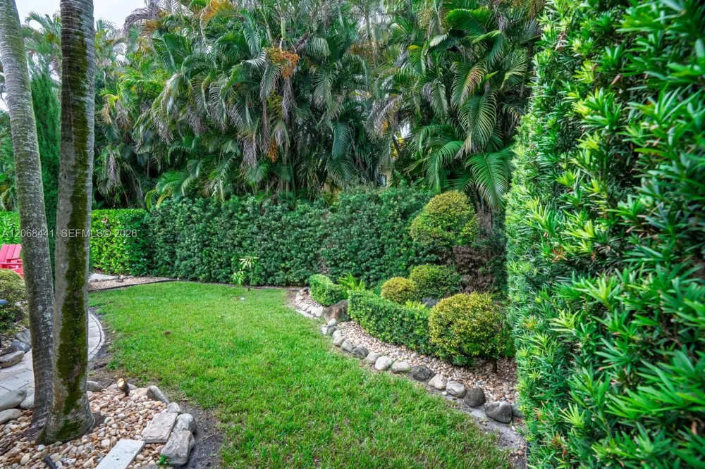 15600 NW 82nd Ct Miami Lakes, FL 33016