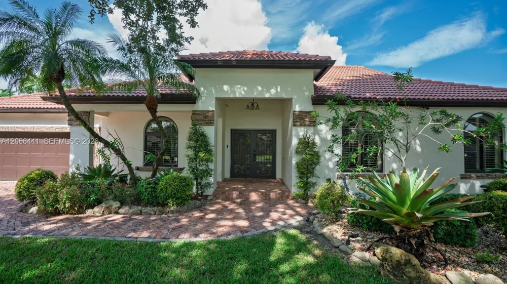 15600 NW 82nd Ct Miami Lakes, FL 33016
