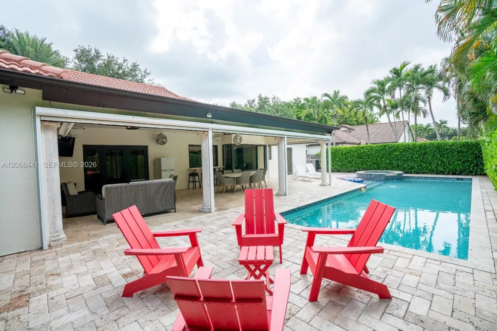 15600 NW 82nd Ct Miami Lakes, FL 33016