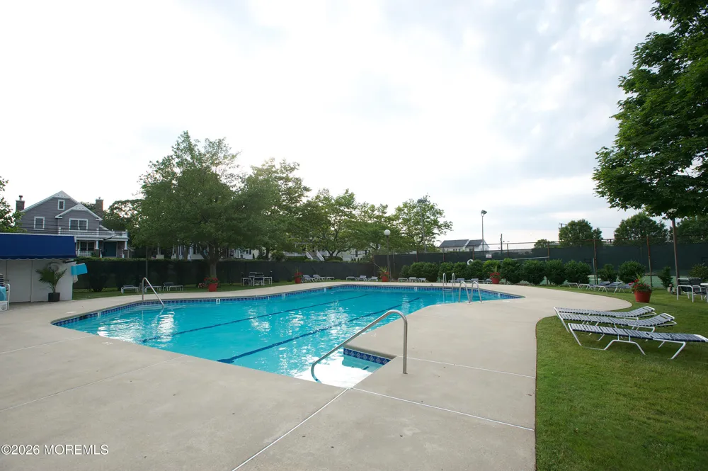 1 Channel Drive ##702 Monmouth Beach, NJ 07750
