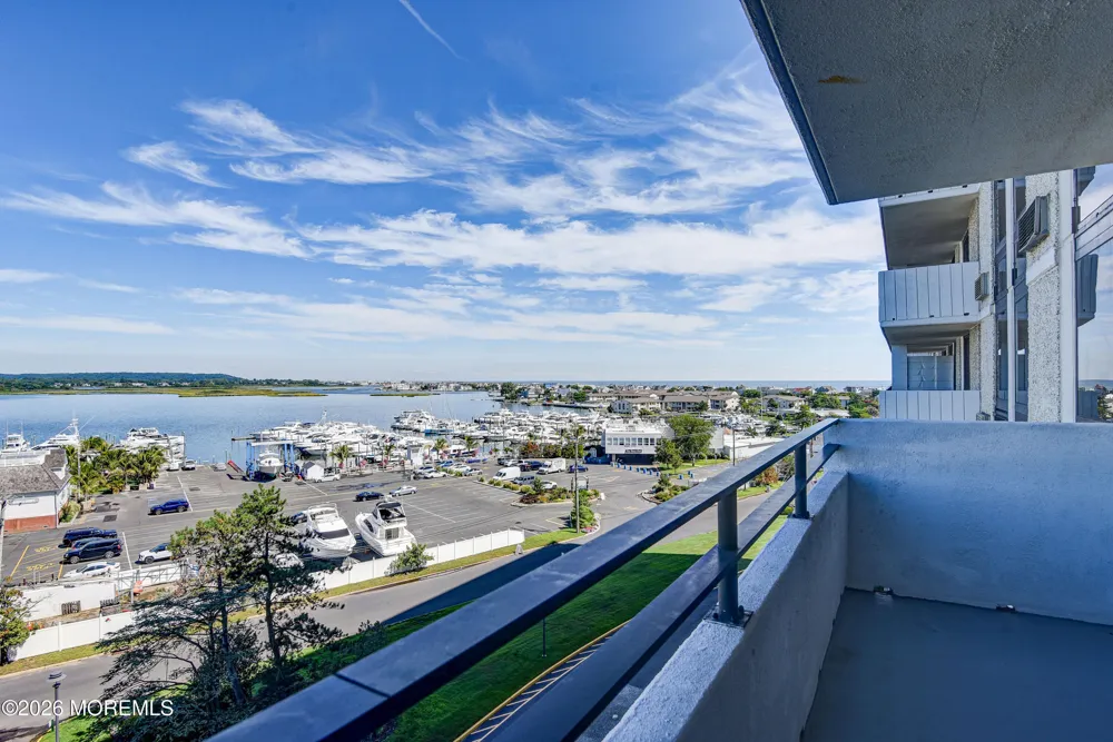 1 Channel Drive ##702 Monmouth Beach, NJ 07750