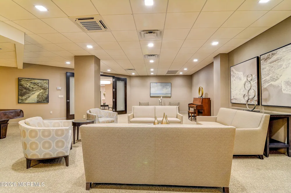 1 Channel Drive ##702 Monmouth Beach, NJ 07750