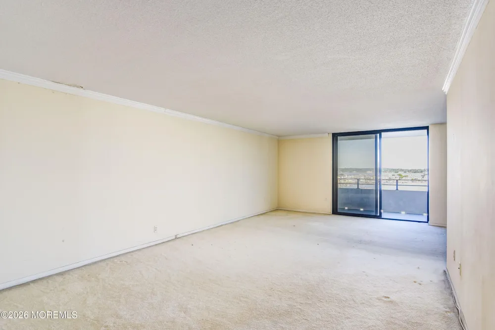 1 Channel Drive ##702 Monmouth Beach, NJ 07750