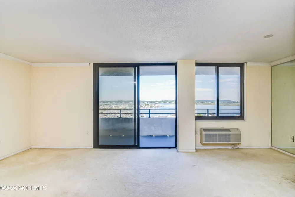 1 Channel Drive ##702 Monmouth Beach, NJ 07750