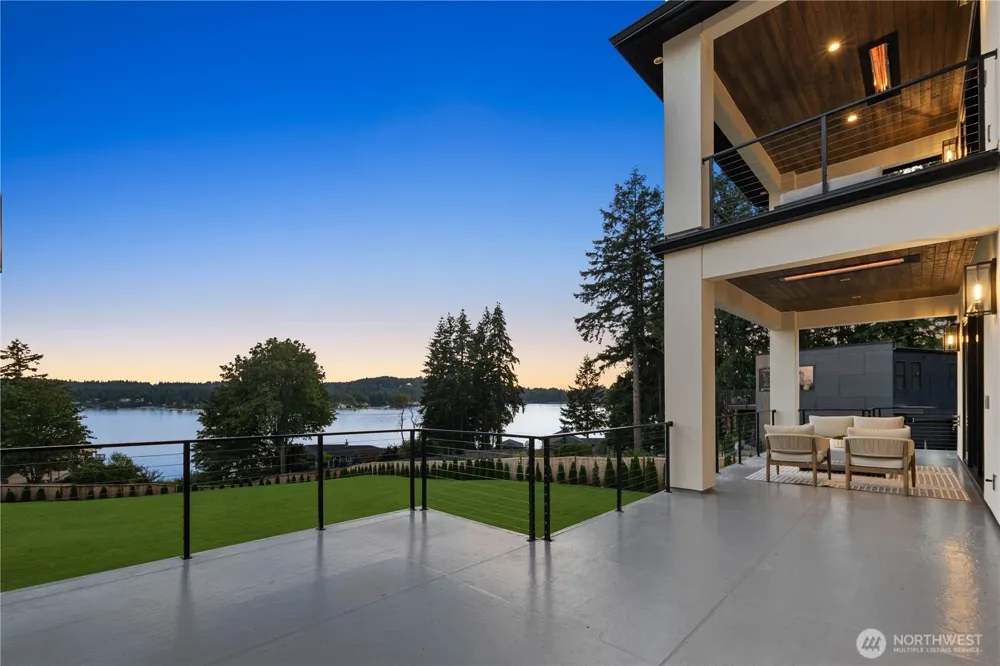 6220 Cromwell Drive NW Gig Harbor, WA 98335
