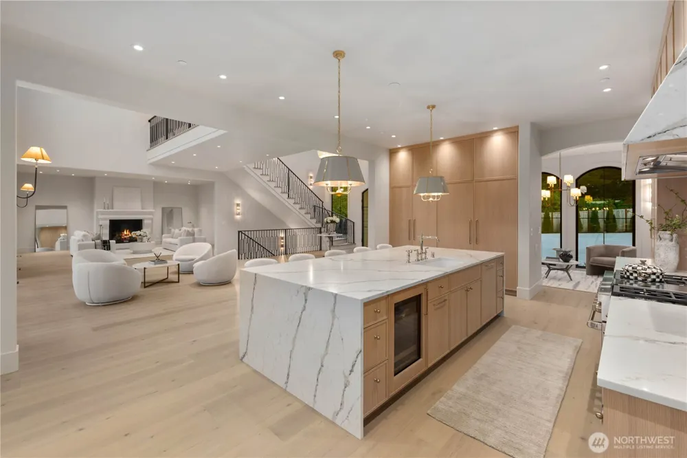 6220 Cromwell Drive NW Gig Harbor, WA 98335