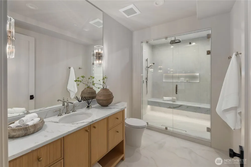 6220 Cromwell Drive NW Gig Harbor, WA 98335